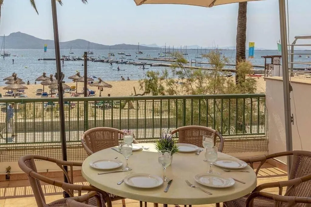 Fabulous Apartment With Beach Views In Puerto Pollensa By Renthousing إسبانيا